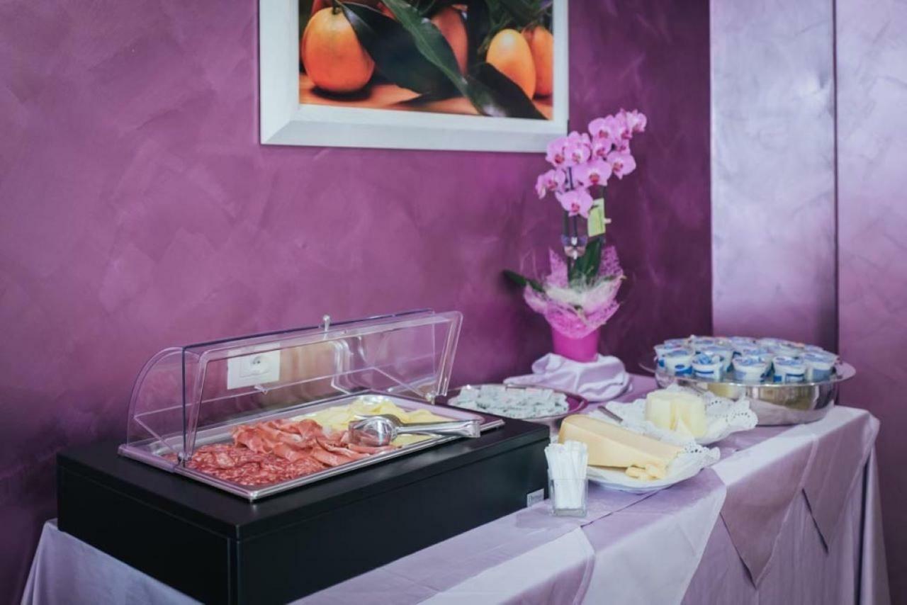 Le Vele Di Balestrate Hotel Eksteriør billede