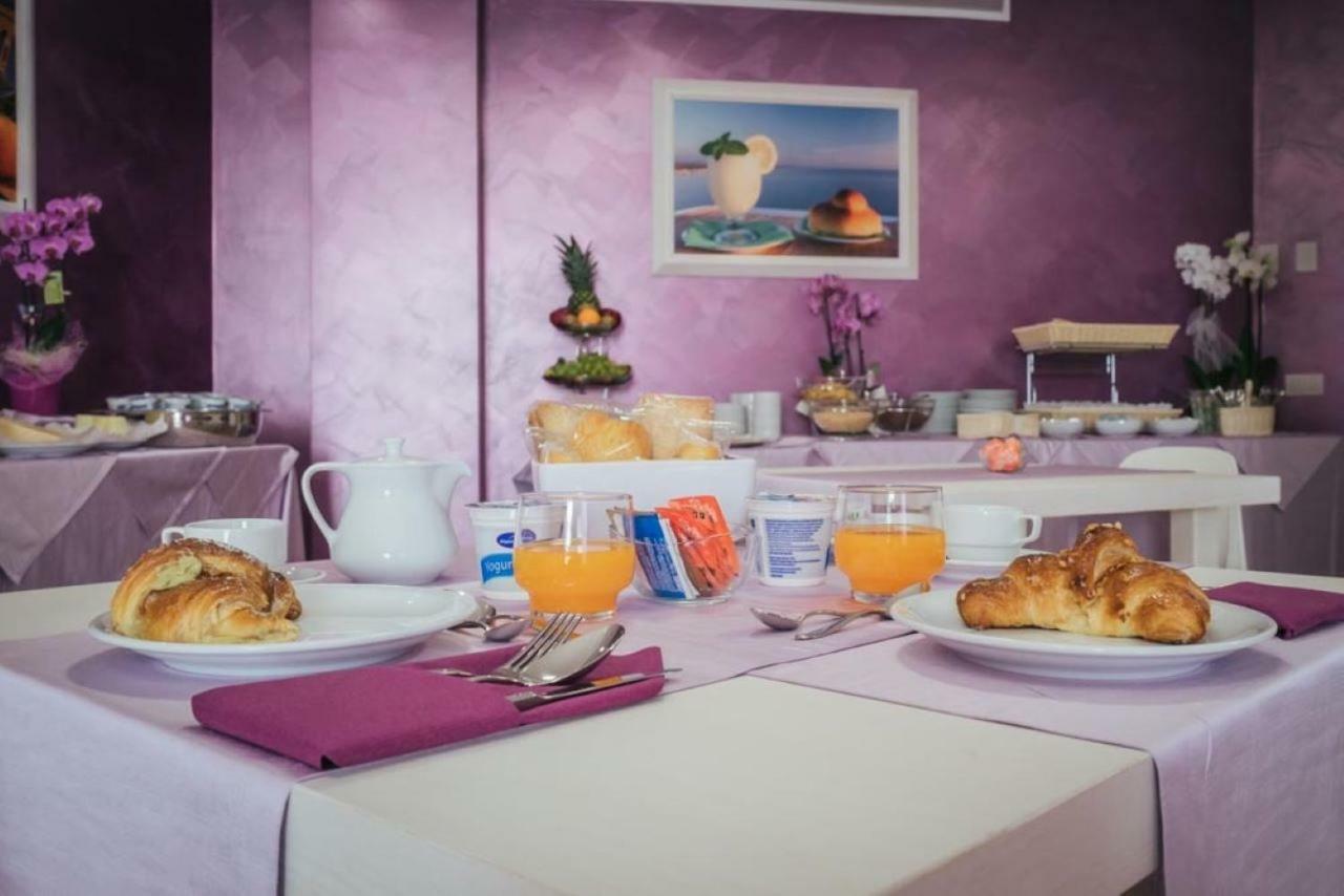 Le Vele Di Balestrate Hotel Eksteriør billede